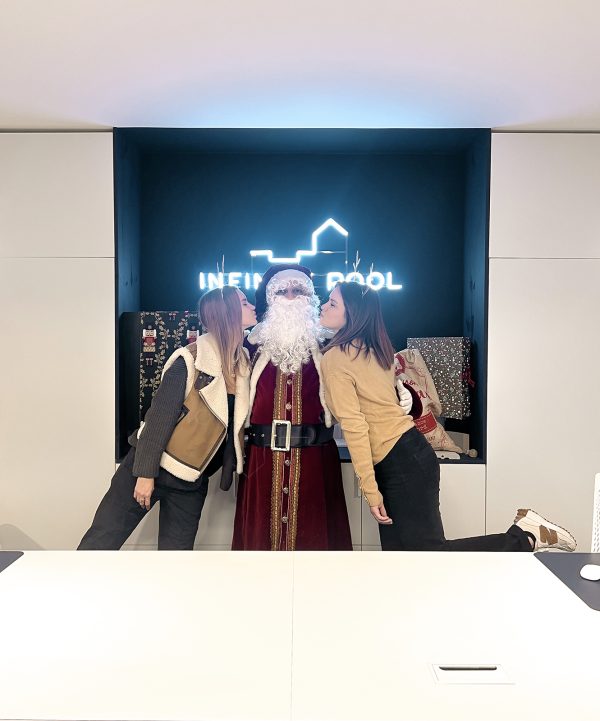 Christmas Holidays : Joyeuses fêtes de fin d'année 1 - Infinity Pool Bordeaux vacances noel 2023 infinity pool